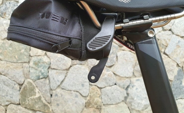 The frame extender fits into the X-Port accessory port of the Flexi-Frame
